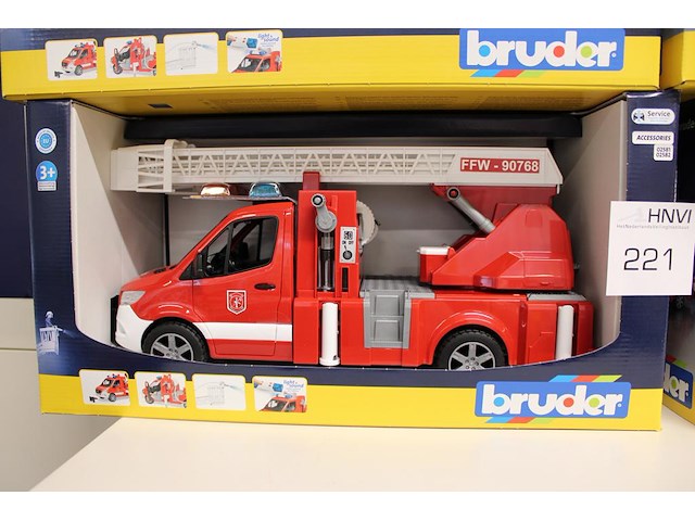 Brandweerauto bruder met licht- en geluidseffecten - afbeelding 1 van  1