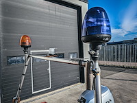 Brandweerboot met buitenboordmotor, honda, bf20d, op boottrailer, pega - afbeelding 11 van  27