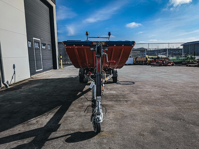 Brandweerboot met buitenboordmotor, honda, bf20d, op boottrailer, pega - afbeelding 25 van  27