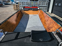 Brandweerboot met buitenboordmotor, honda, bf20d, op boottrailer, pega - afbeelding 27 van  27