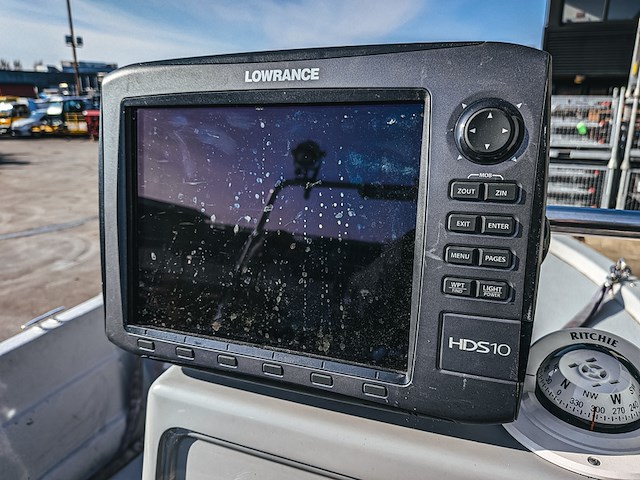 Brandweerboot met buitenboordmotor, mercury, f15elpt, op boottrailer, pega - afbeelding 2 van  28