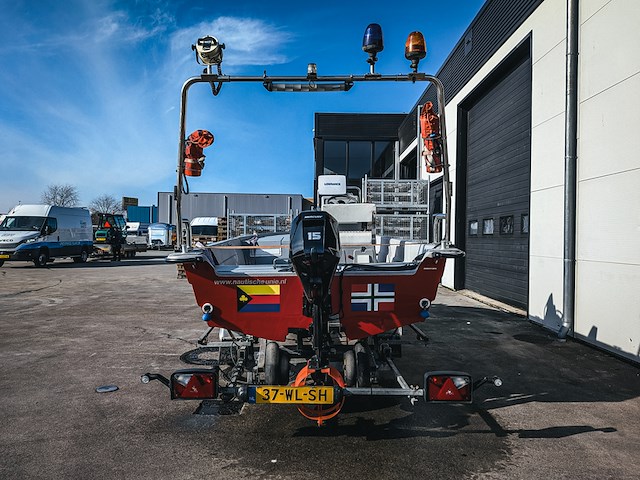 Brandweerboot met buitenboordmotor, mercury, f15elpt, op boottrailer, pega - afbeelding 23 van  28