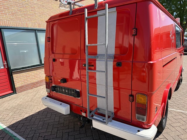 Brandweerbus, volkswagen, lt35 - afbeelding 2 van  22