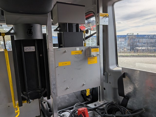 Brandweerwagen tankautospuit, mercedes-benz, atego 1426af, 2007 - afbeelding 27 van  68