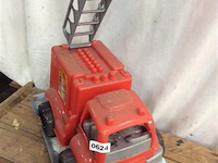 Brandweerwagen - afbeelding 2 van  2