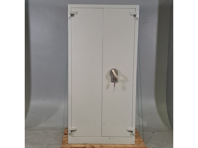 Brandwerende kast - afbeelding 1 van  8