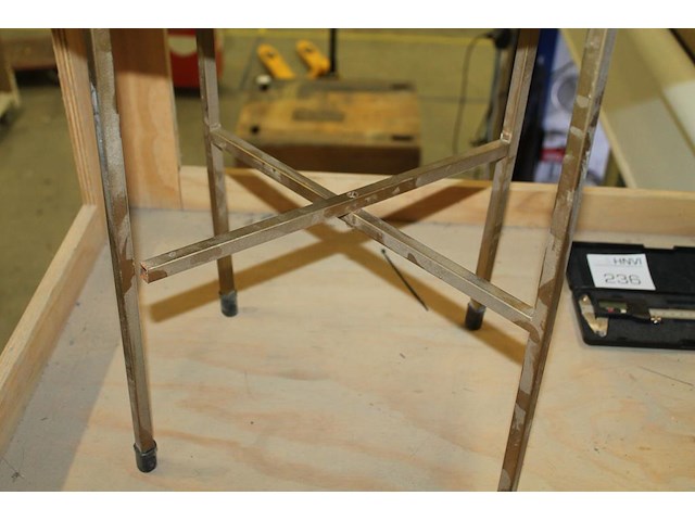 Brato 3.0. afmeting 52 x 43 x 52 cm. - afbeelding 3 van  4