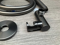 Brauer gunmetal edition staaf handdouche wandaansluitbocht en slang 150cm - afbeelding 4 van  7