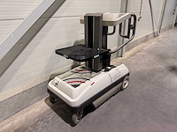 Bravi-sprint - 2014 - lui mini s.k. - elektrische zelfrijdende orderpicker - afbeelding 2 van  9