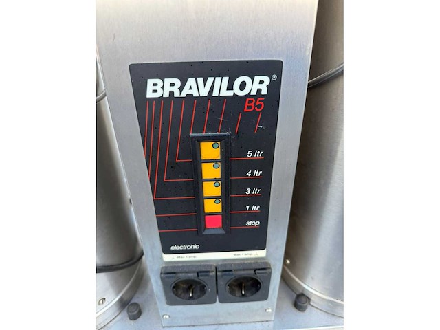 Bravilor b5 dubbele koffiemachine - afbeelding 3 van  4