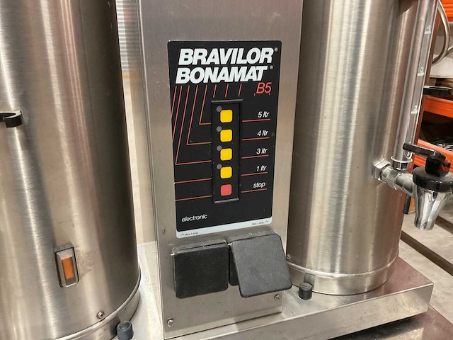 Bravilor bonamat b5 koffiemachine - afbeelding 2 van  4