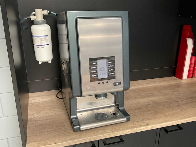 Bravilor bonamat koffiemachine - afbeelding 1 van  2