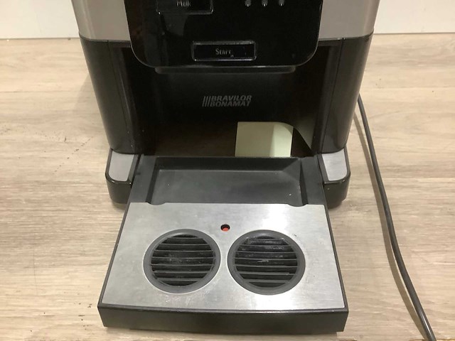 Bravilor bonomat freshmore 310 koffiemachine - afbeelding 4 van  6