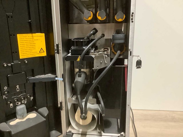 Bravilor bonomat freshmore 310 koffiemachine - afbeelding 5 van  6