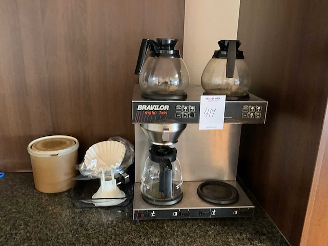 Bravilor matic twin koffiemachine - afbeelding 1 van  4
