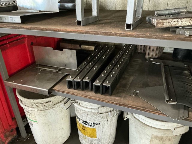 Bredapack tl 1200 conserve verpakkingmachine - afbeelding 6 van  10