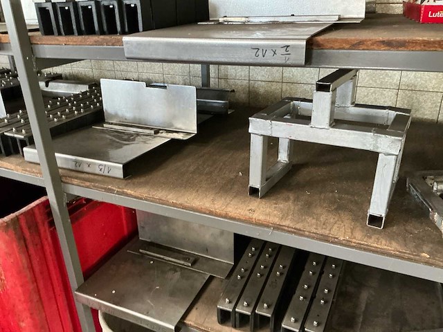 Bredapack tl 1200 conserve verpakkingmachine - afbeelding 7 van  10