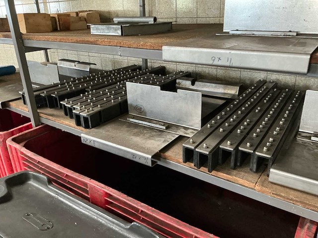 Bredapack tl 1200 conserve verpakkingmachine - afbeelding 8 van  10