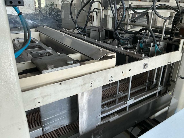 Bredapack tl 1200 conserve verpakkingmachine - afbeelding 22 van  23