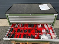 Brede lista ladenkast - gevuld met boren etc. - werkplaatsmeubilair - afbeelding 8 van  11