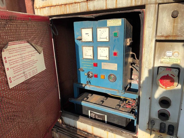 Bredenoord - 1995 - brde-35 kva - stroomgenerator in container - afbeelding 12 van  16