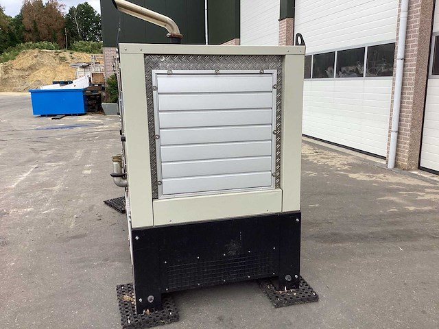 Bredenoord - 2015 - brper100 - stroomgenerator - afbeelding 2 van  4