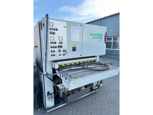 Breedbandschuurmachine grindingmaster 2000 elektrisch 45kw 1999 - afbeelding 1 van  1