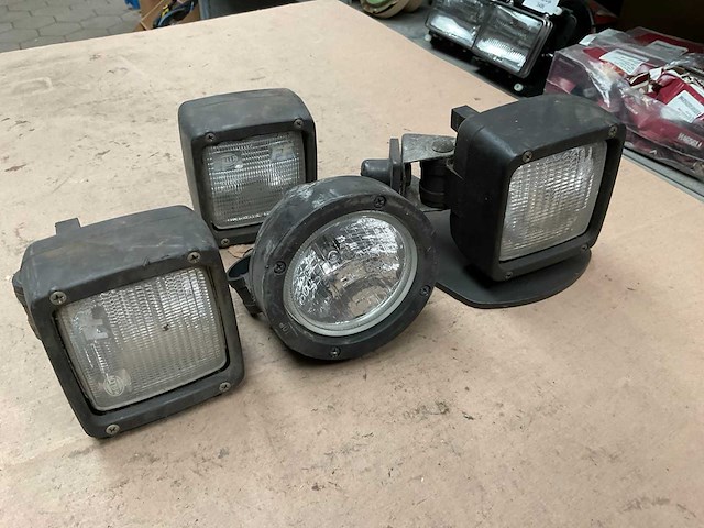 Breedte licht (4x) - afbeelding 1 van  3