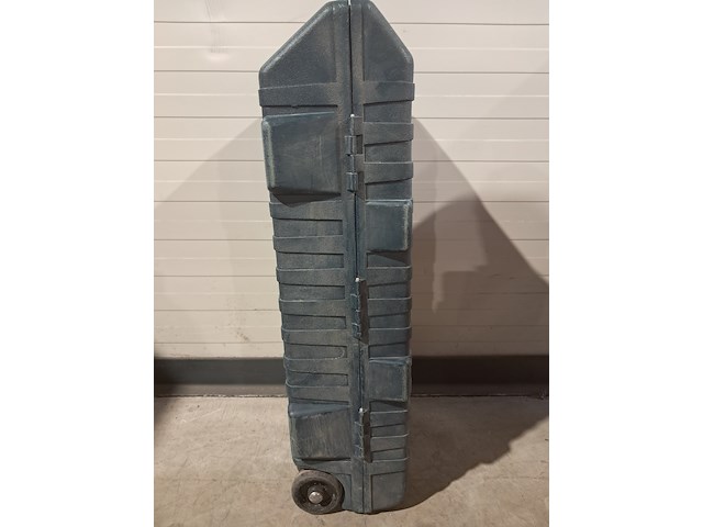 Breekhamer 18kg hex-28 230v ~ bosch, gsh 16-28 e, bouwjaar 2018 - afbeelding 6 van  14