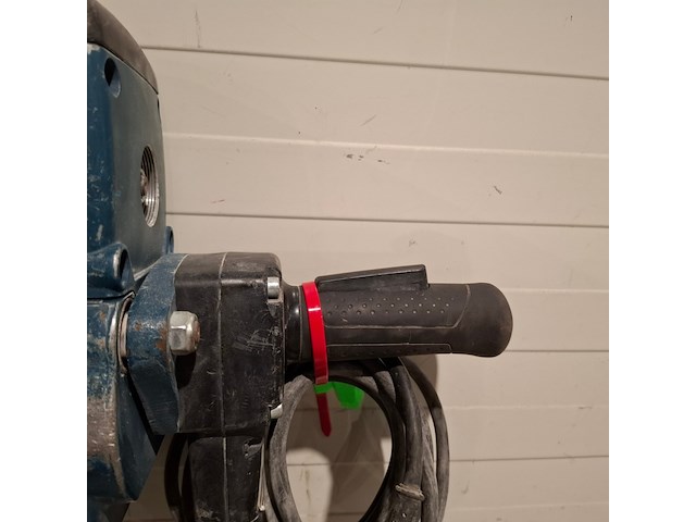 Breekhamer 30kg hex-28 230v ~, bosch, gsh 27 vc, 2021 - afbeelding 4 van  5