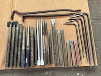 Breekijzers, koevoeten en beitels/doorslagen (28x) - afbeelding 4 van  5