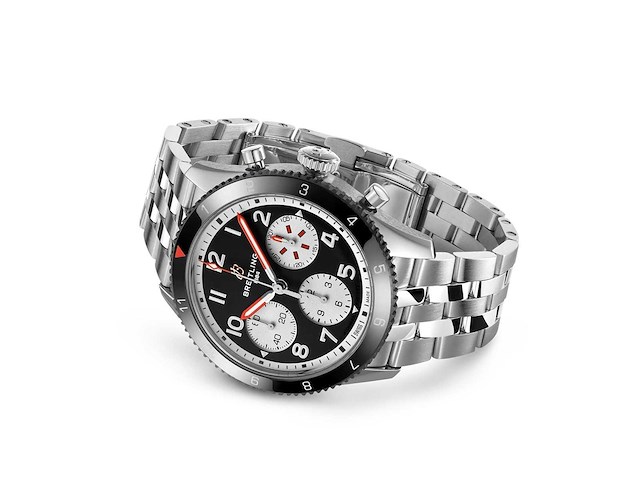 Breitling classic avi | chronograph 42 | mosquito | unworn | 2026 - afbeelding 2 van  3