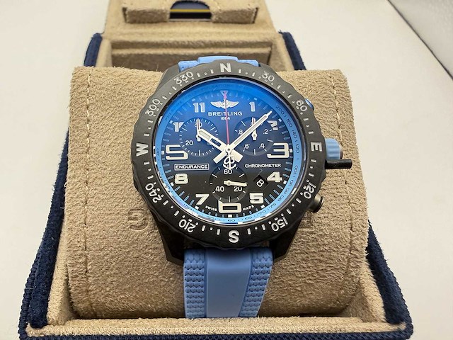 Breitling endurance pro 38 | black dial | unworn | 2026 - afbeelding 1 van  7