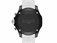 Breitling endurance pro 38 | white | unworn | 2026 - afbeelding 4 van  6