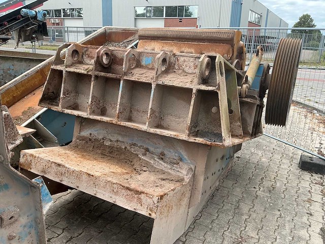 Breker kleemann met een shb12 rotor. - mobiele breekinstallatie - afbeelding 5 van  98