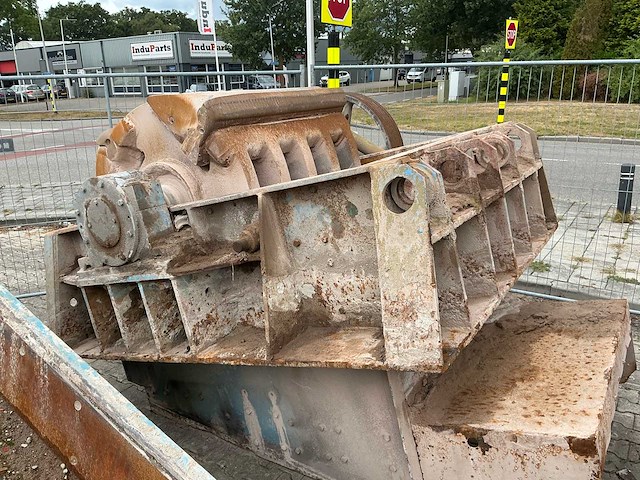 Breker kleemann met een shb12 rotor. - mobiele breekinstallatie - afbeelding 8 van  98