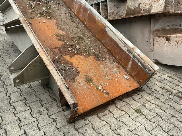 Breker kleemann met een shb12 rotor. - mobiele breekinstallatie - afbeelding 17 van  98