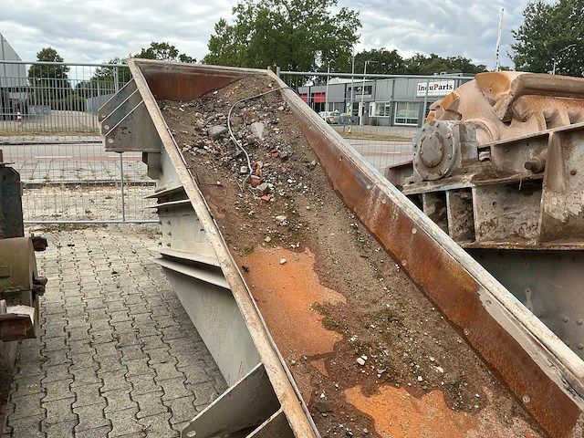 Breker kleemann met een shb12 rotor. - mobiele breekinstallatie - afbeelding 18 van  98