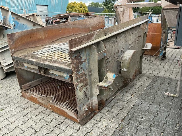 Breker kleemann met een shb12 rotor. - mobiele breekinstallatie - afbeelding 31 van  98