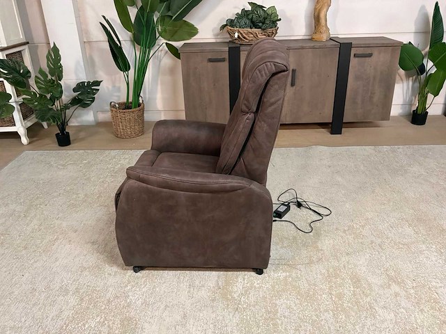 Brem electrische leren sta-op fauteuil - afbeelding 3 van  8