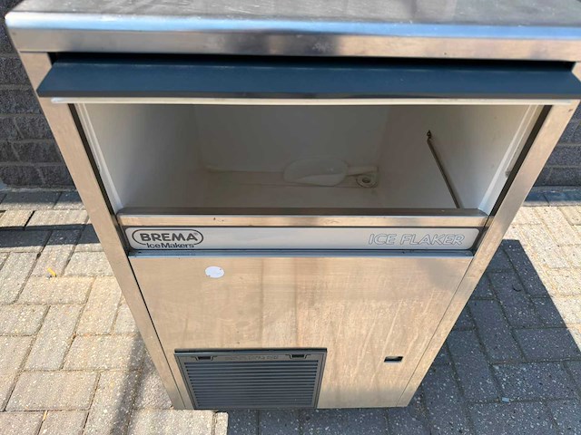 Brema - ice flaker 90kg - ijsblokjesmachine - afbeelding 3 van  3