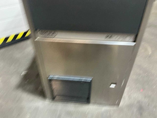 Brema cb425w-q ijsblokjesmachine - afbeelding 3 van  8