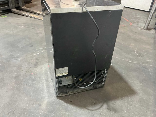 Brema cb425w-q ijsblokjesmachine - afbeelding 6 van  8