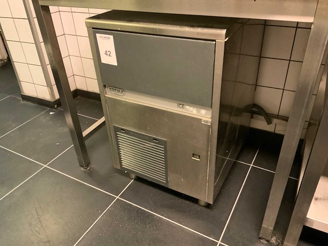 Brema ijsblokjesmachine - afbeelding 1 van  4