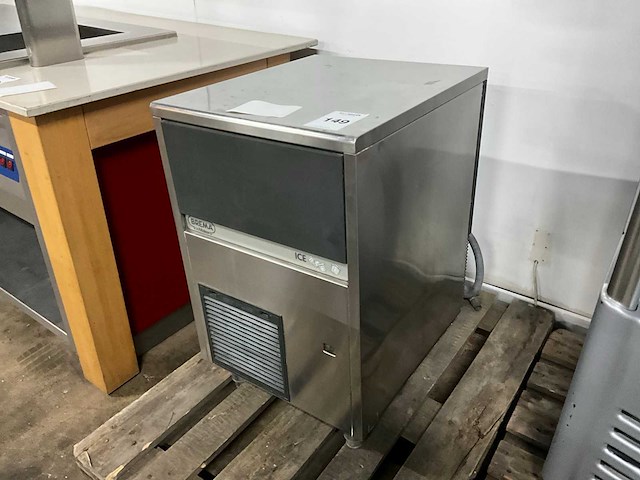 Brema ijsblokjesmachine - afbeelding 1 van  4