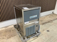 Brema sl50a ijsblokjesmachine - afbeelding 2 van  4