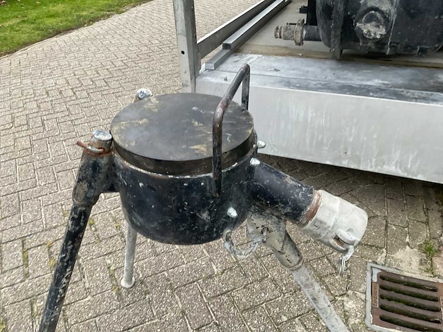 Bremat 2006 vloerenpomp + 20kva stroomgenerator in aanhangwagen - afbeelding 17 van  34