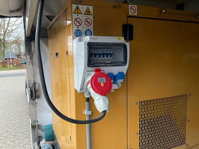 Bremat 2006 vloerenpomp + 20kva stroomgenerator in aanhangwagen - afbeelding 19 van  34