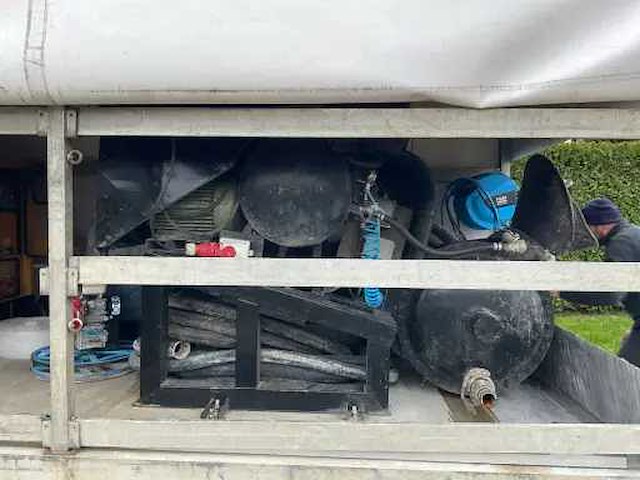 Bremat 2006 vloerenpomp + 20kva stroomgenerator in aanhangwagen - afbeelding 31 van  34