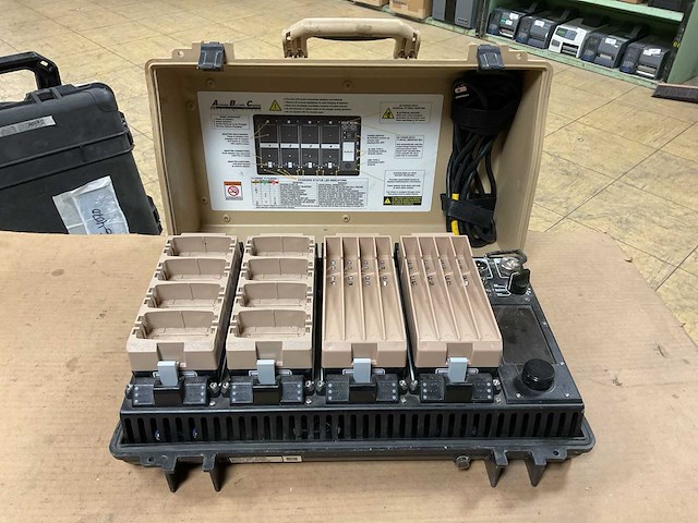 Bren-tronics inc. btc70100 battery charger - afbeelding 2 van  6